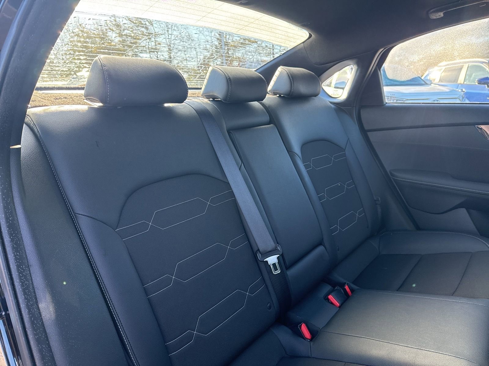 Thumbnail: 2023 Kia Forte - 22