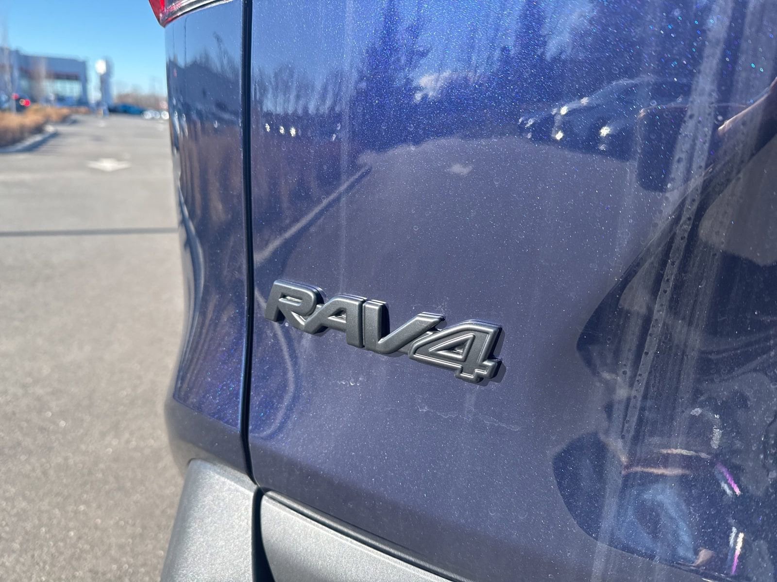 Thumbnail: 2025 Toyota RAV4 - 9