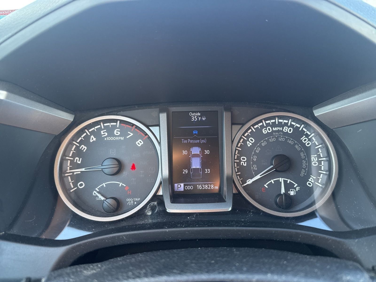 Thumbnail: 2017 Toyota Tacoma - 31