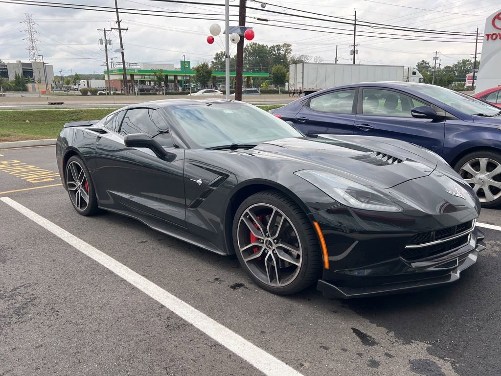 2016 Chevrolet Corvette Stingray Z51 photo 2