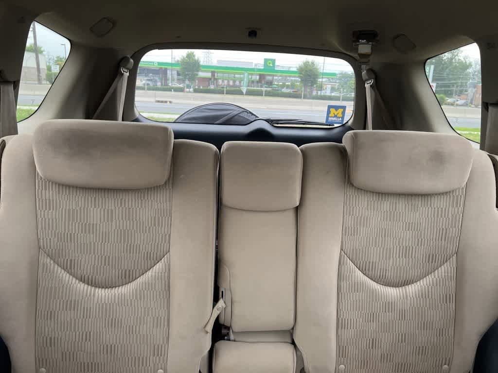 Thumbnail: 2010 Toyota RAV4 - 13