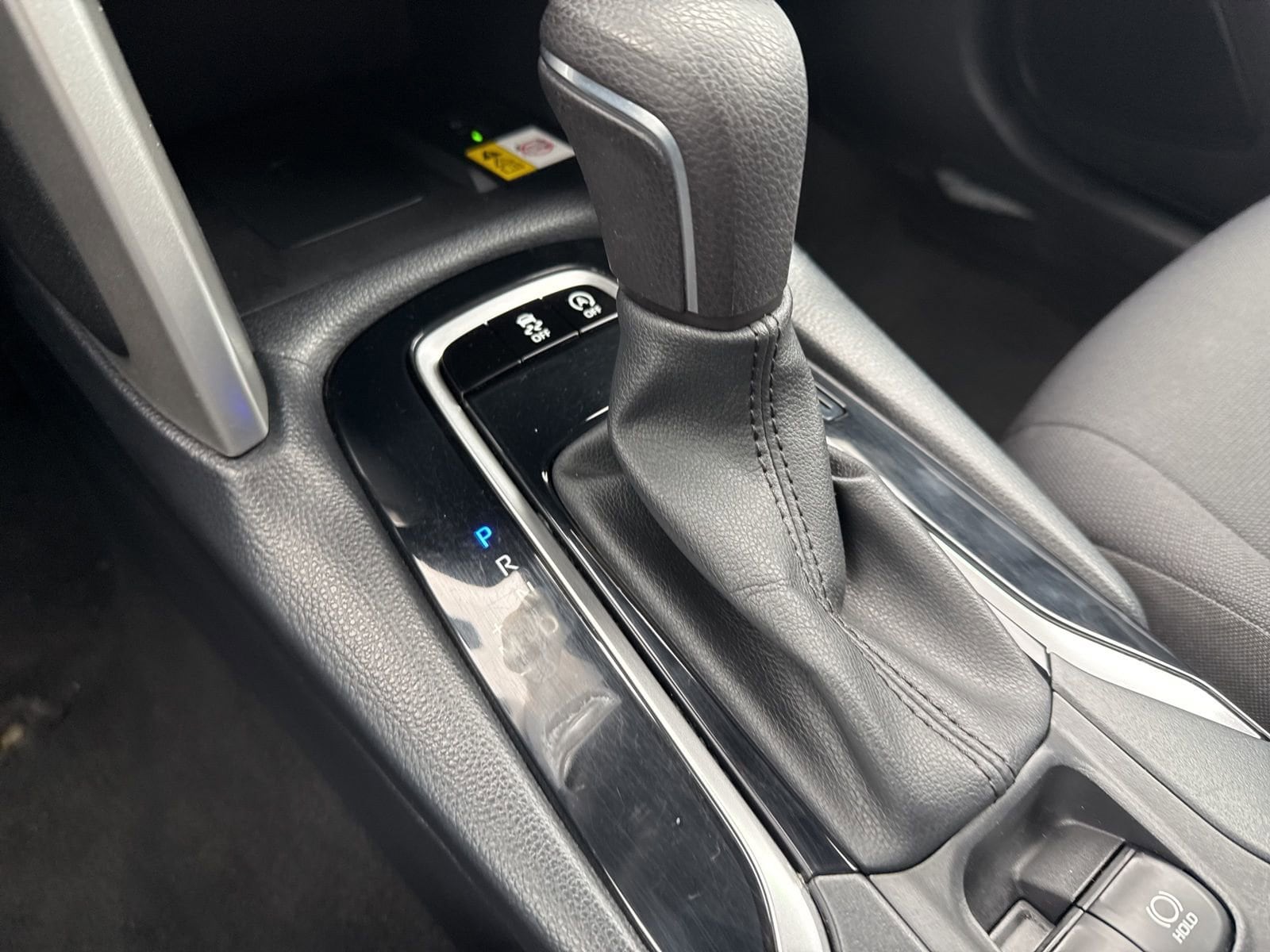 Thumbnail: 2023 Toyota Corolla Cross - 29