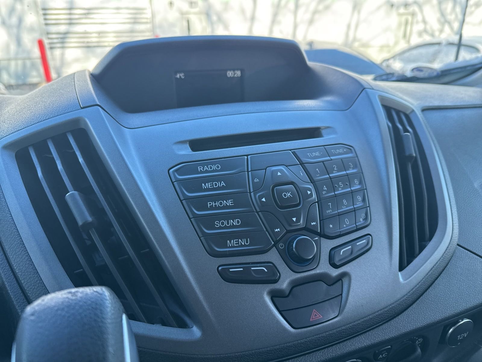 Thumbnail: 2016 Ford Transit Series - 25