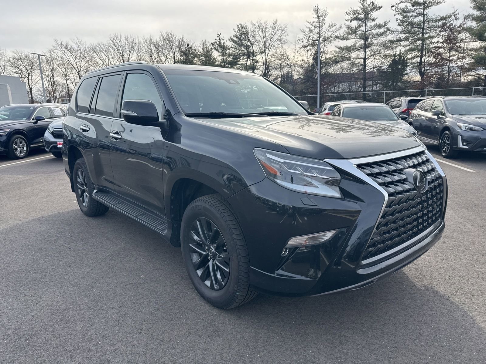 Thumbnail: 2023 Lexus GX - 2