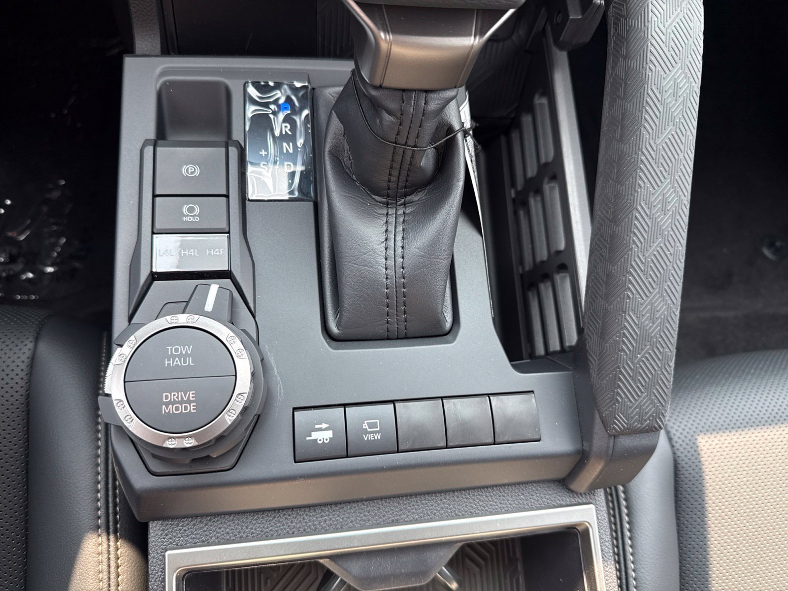2026 Toyota Tacoma Limited - Photo 22