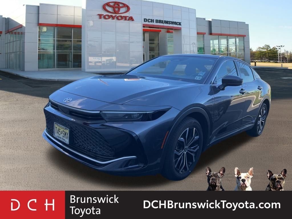 Used 2023 Toyota Crown XLE Sedan