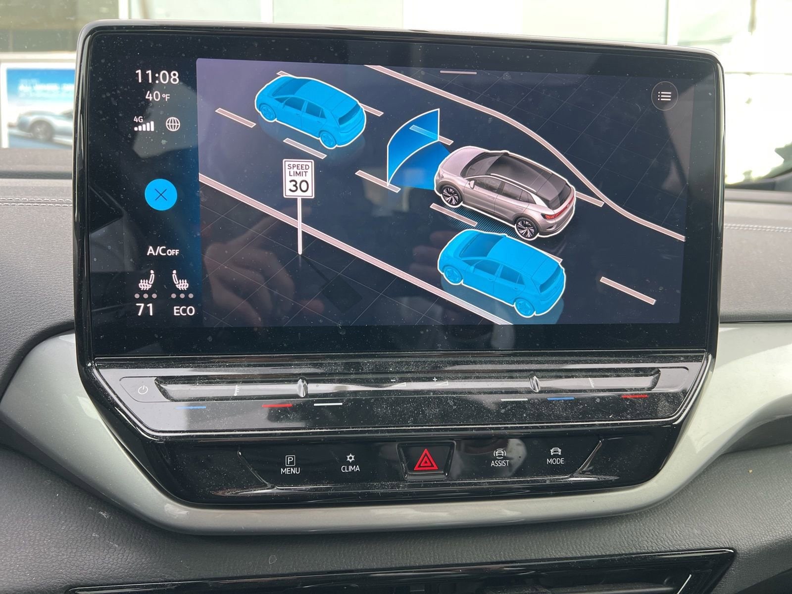 Thumbnail: 2023 Volkswagen ID.4 - 23