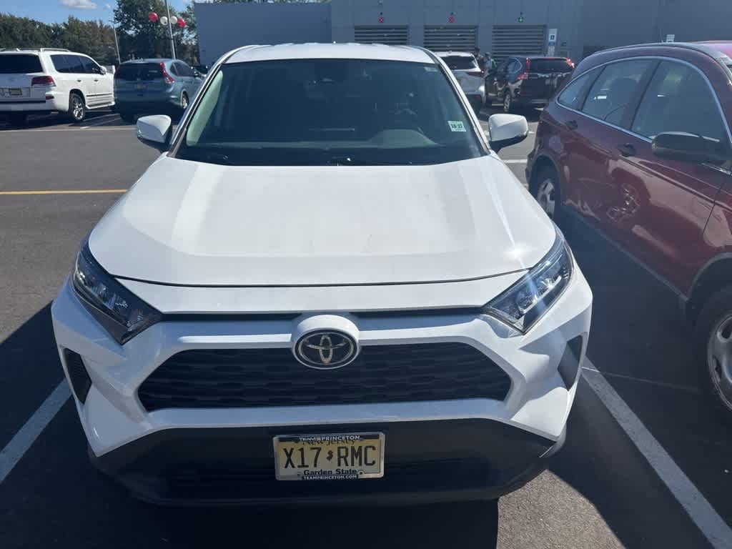 Thumbnail: 2022 Toyota RAV4 - 5