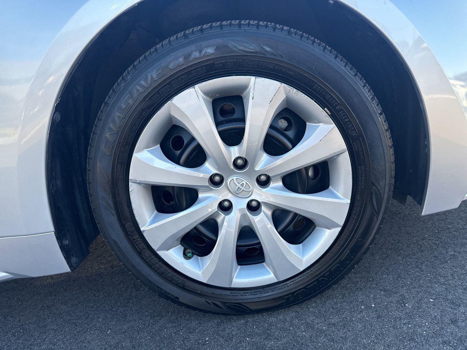 Thumbnail: 2023 Toyota Corolla - 15