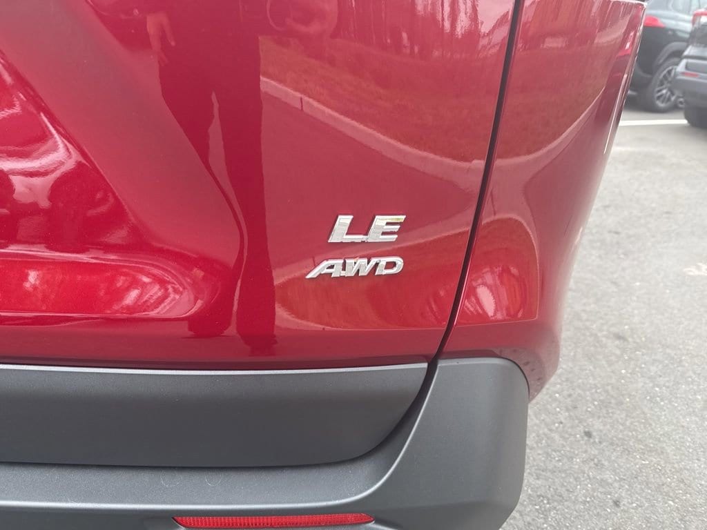 Thumbnail: 2025 Toyota RAV4 - 7