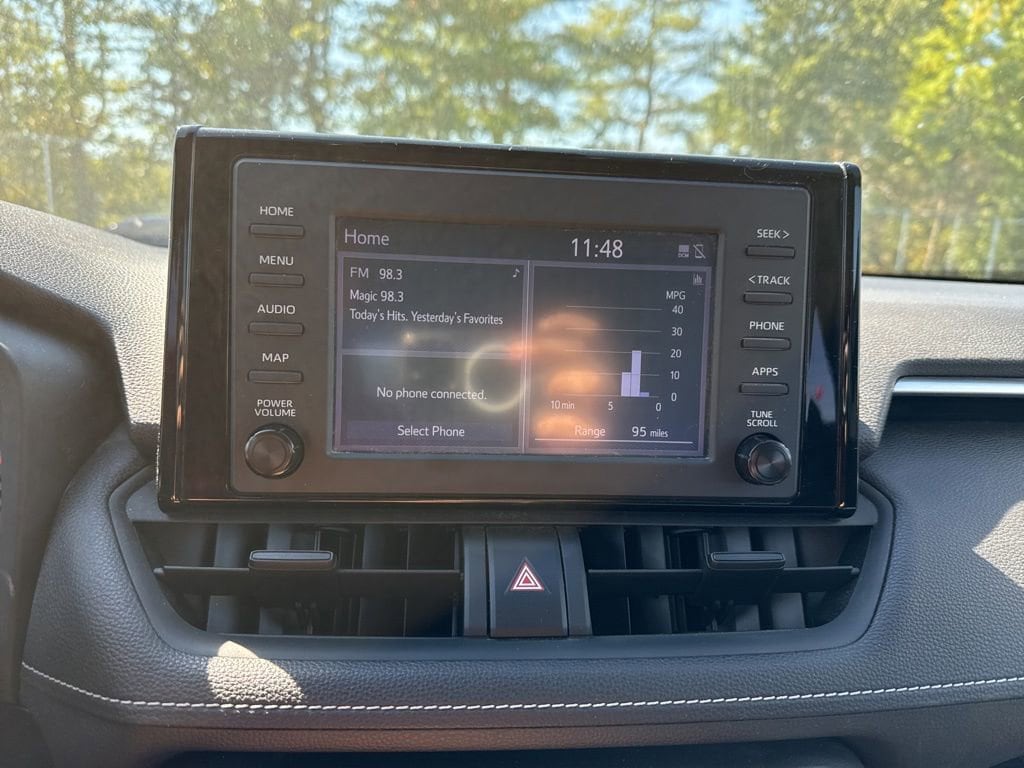 Thumbnail: 2019 Toyota RAV4 - 25