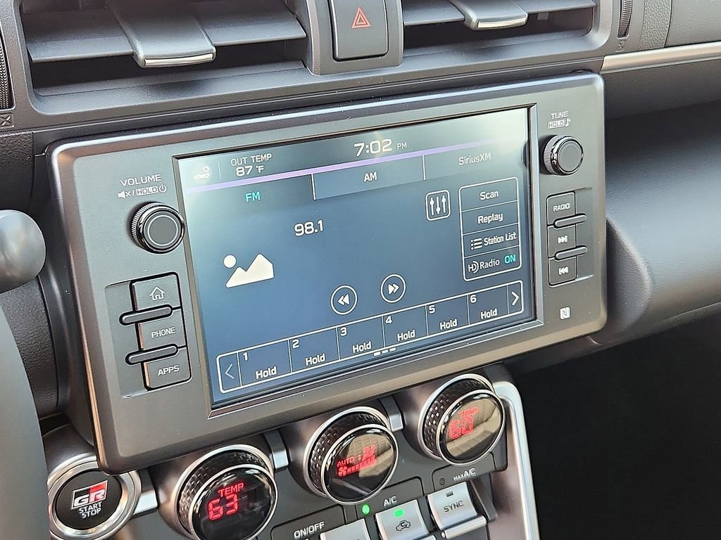 Thumbnail: 2025 Toyota GR86 - 9