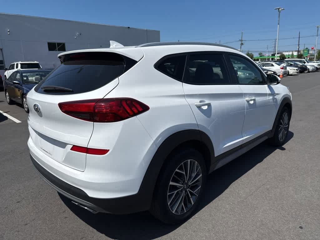 Thumbnail: 2019 Hyundai Tucson - 3
