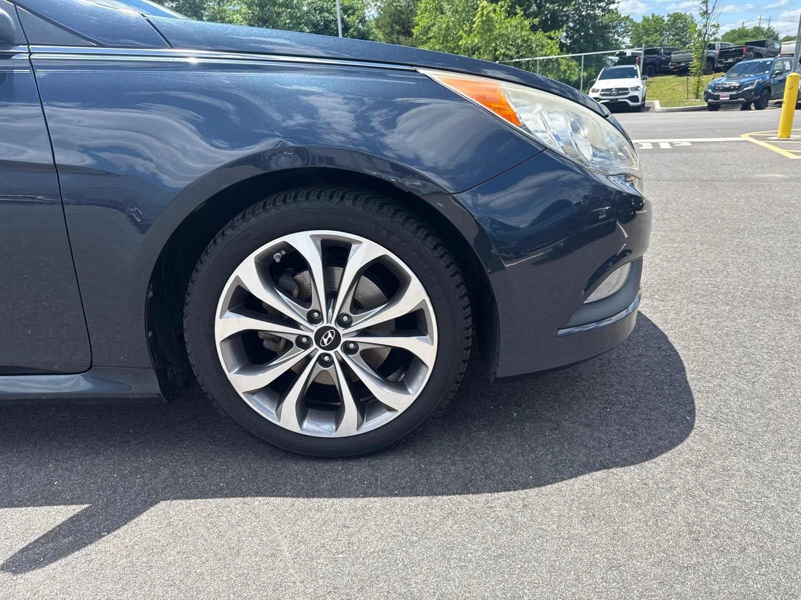 Thumbnail: 2014 Hyundai Sonata - 16