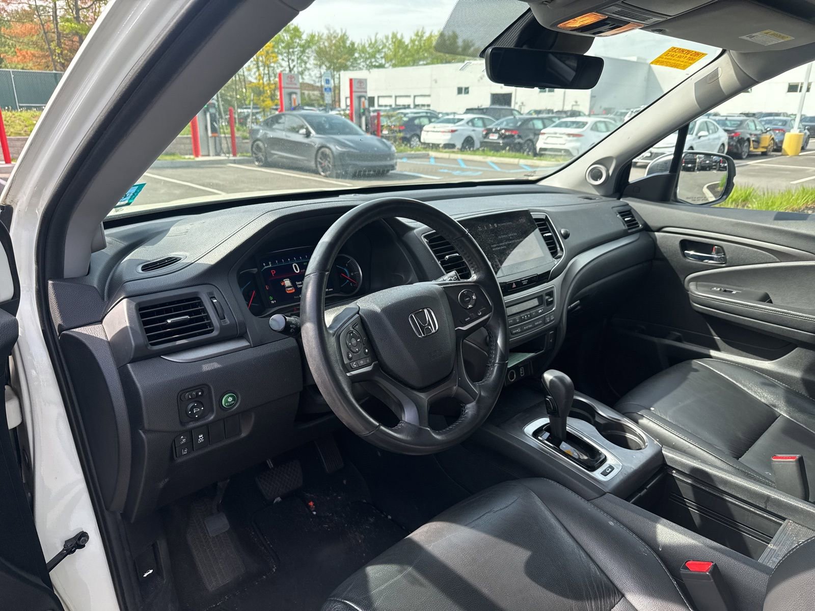 Thumbnail: 2019 Honda Pilot - 18