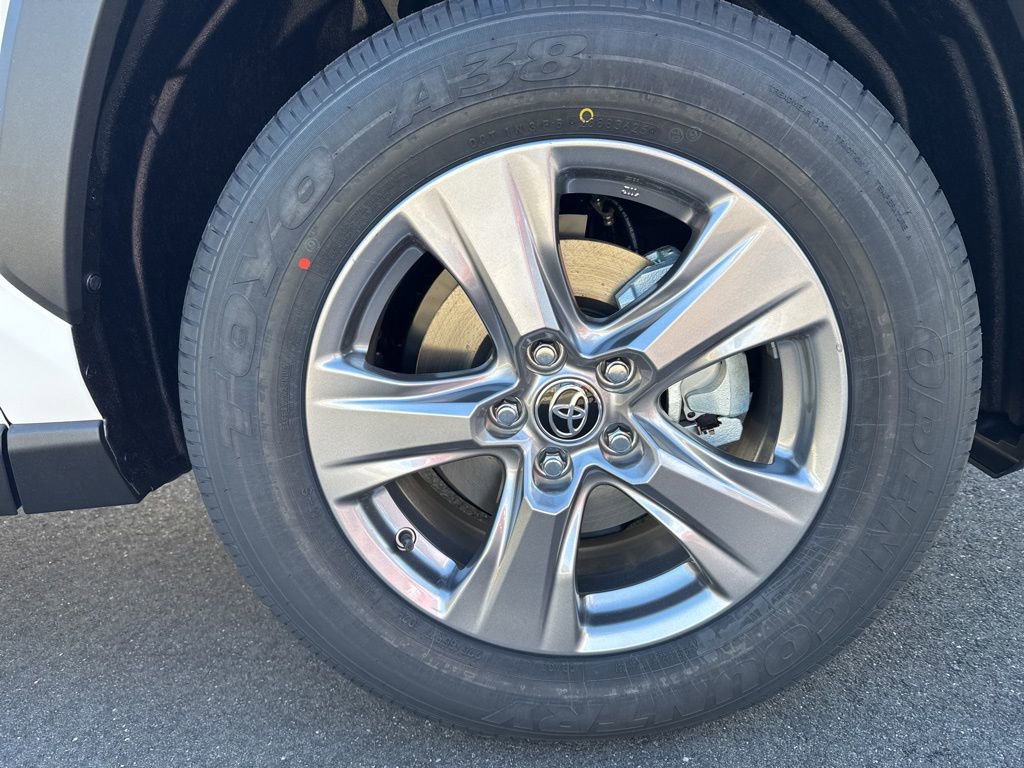 Thumbnail: 2025 Toyota RAV4 - 4