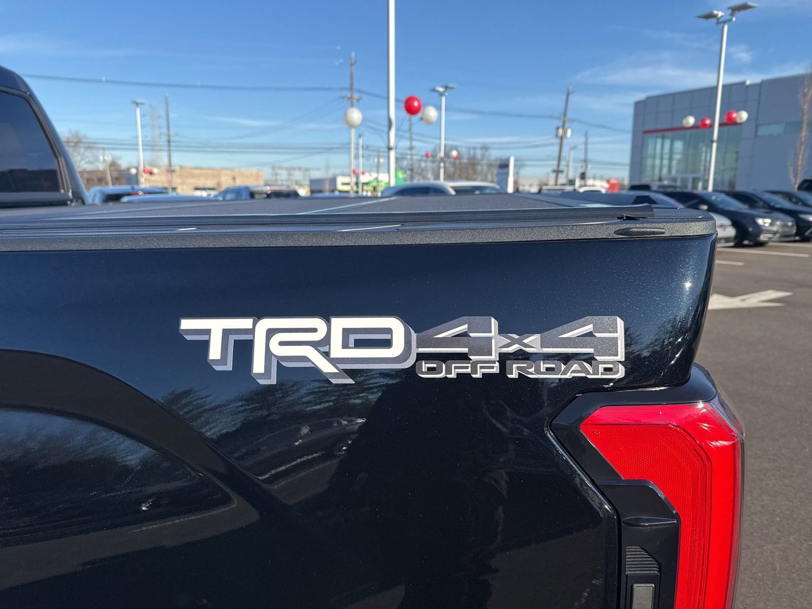 Thumbnail: 2024 Toyota Tundra - 16