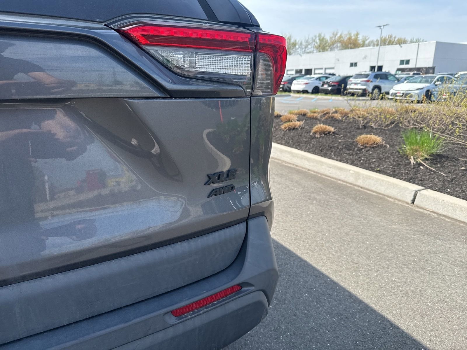 Thumbnail: 2023 Toyota RAV4 - 15