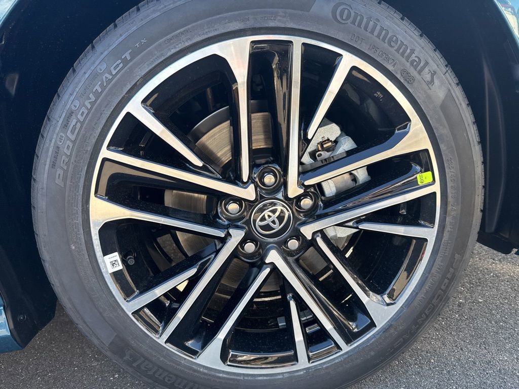 Thumbnail: 2026 Toyota Camry - 9