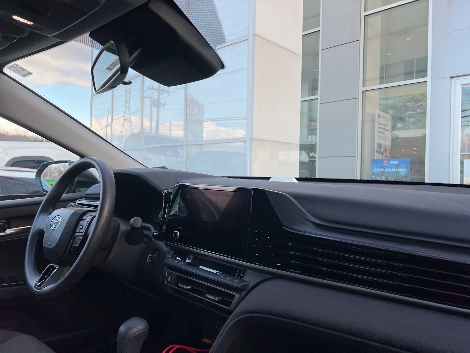 Thumbnail: 2025 Toyota Camry - 15