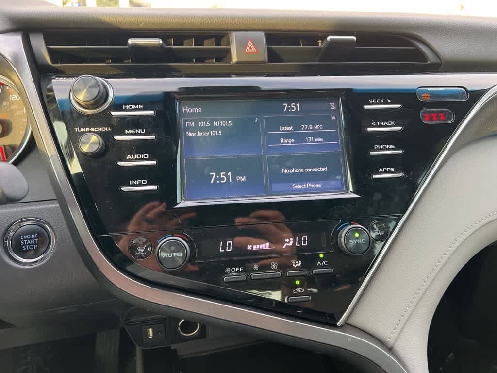 Thumbnail: 2018 Toyota Camry - 19