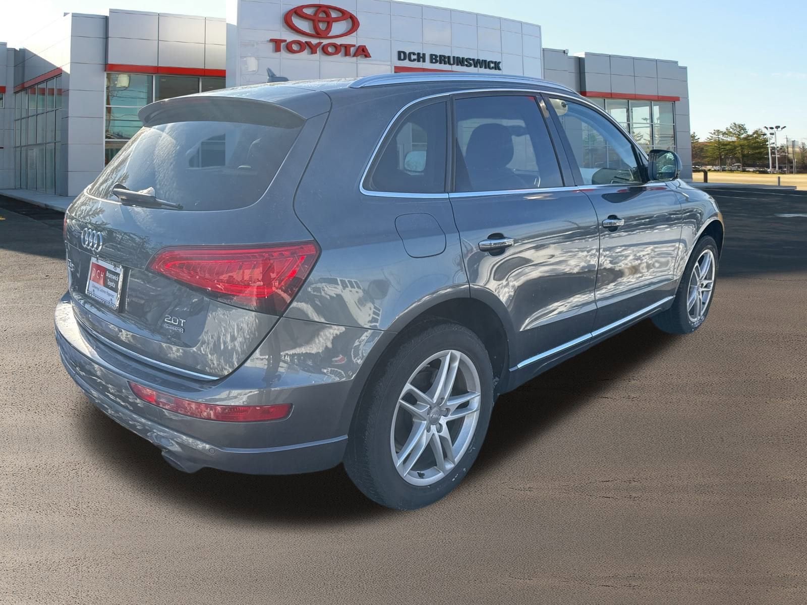 Thumbnail: 2017 Audi Q5 - 5