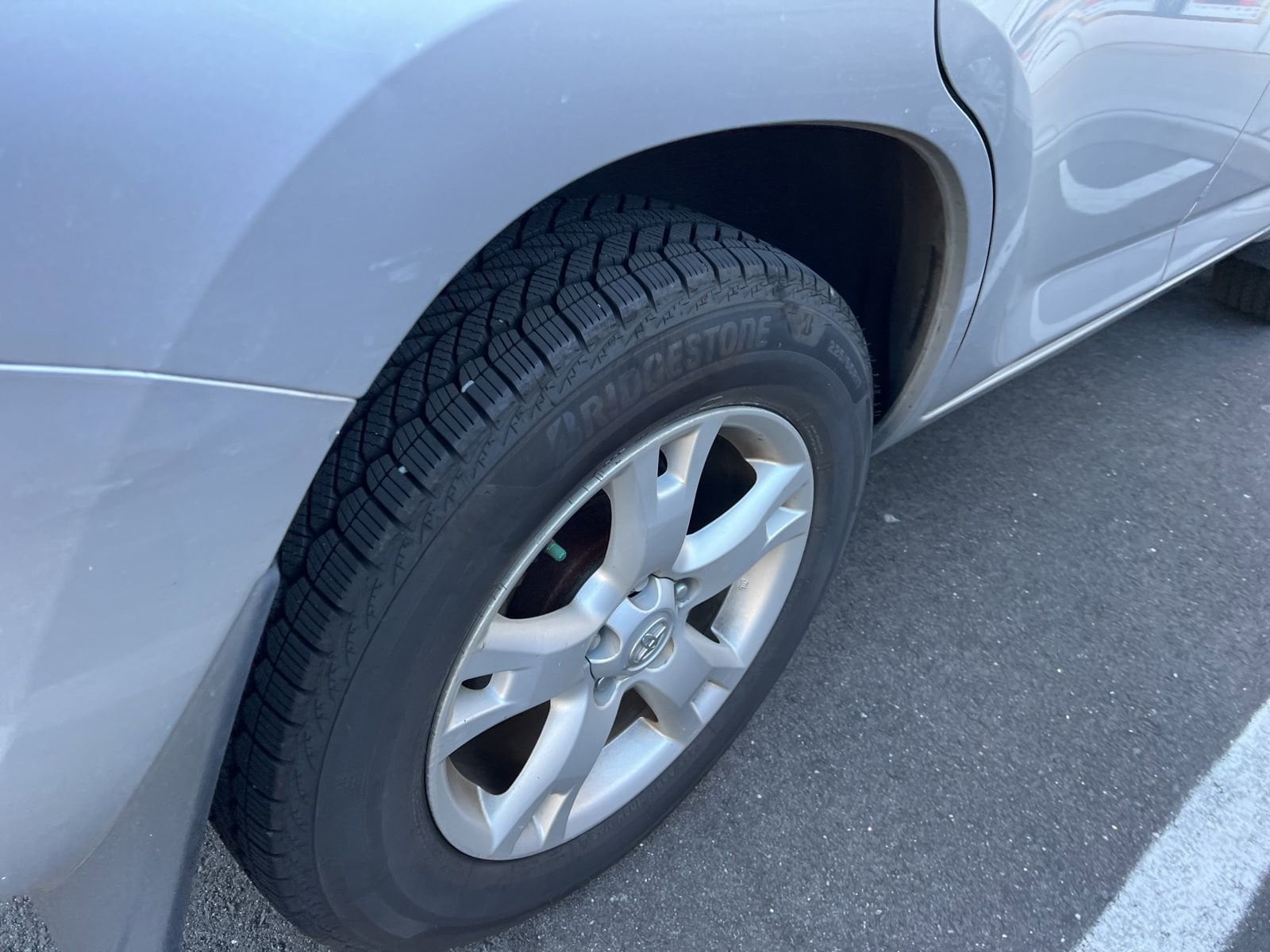 Thumbnail: 2012 Toyota RAV4 - 17