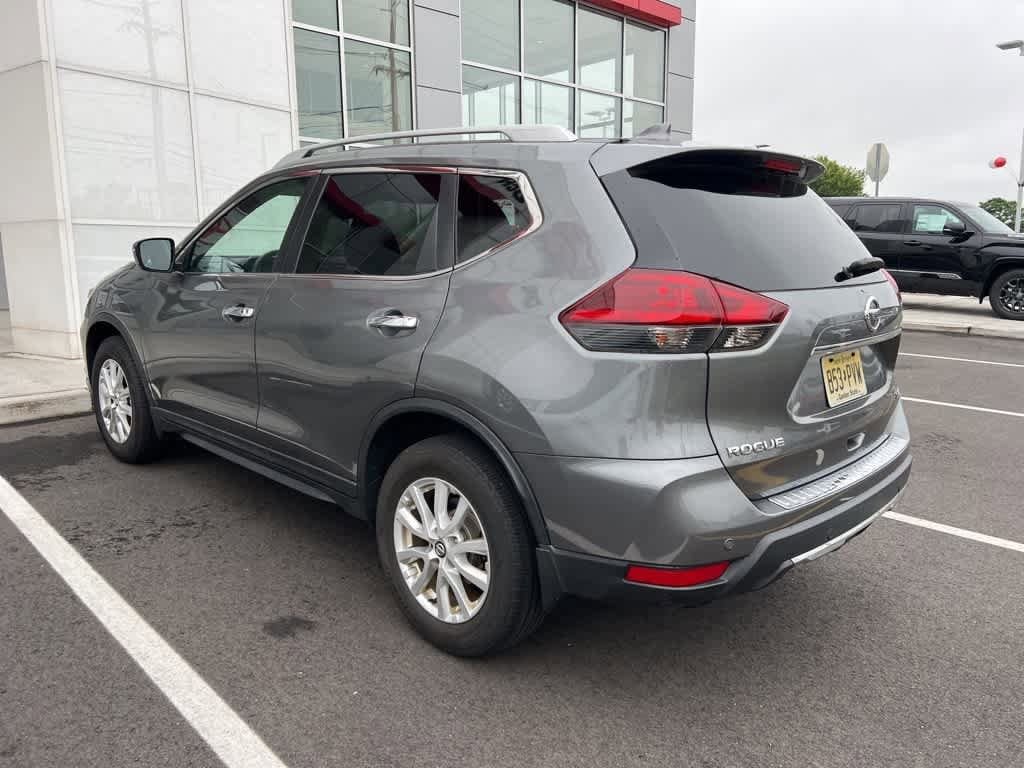 2019 Nissan Rogue SV 4