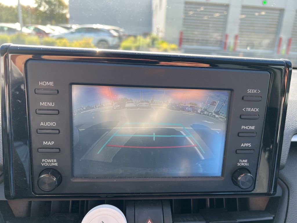 Thumbnail: 2019 Toyota RAV4 - 6