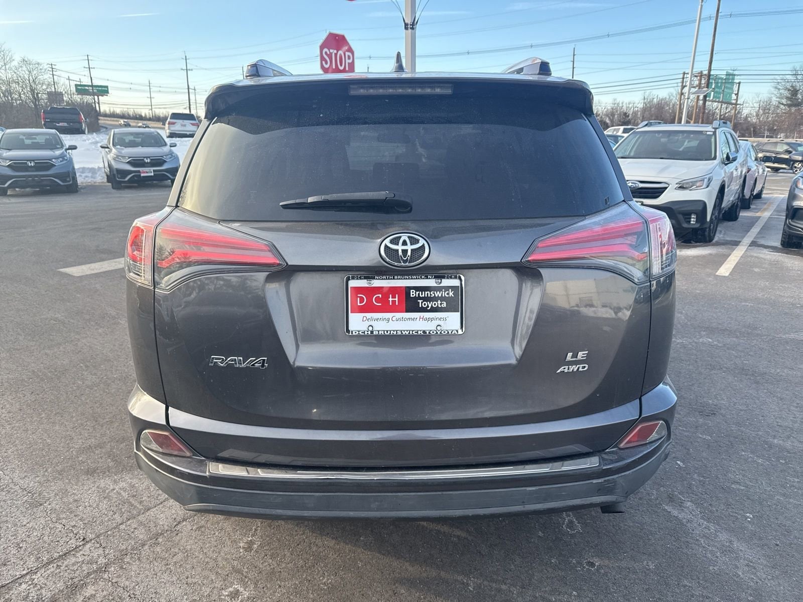 Thumbnail: 2017 Toyota RAV4 - 6