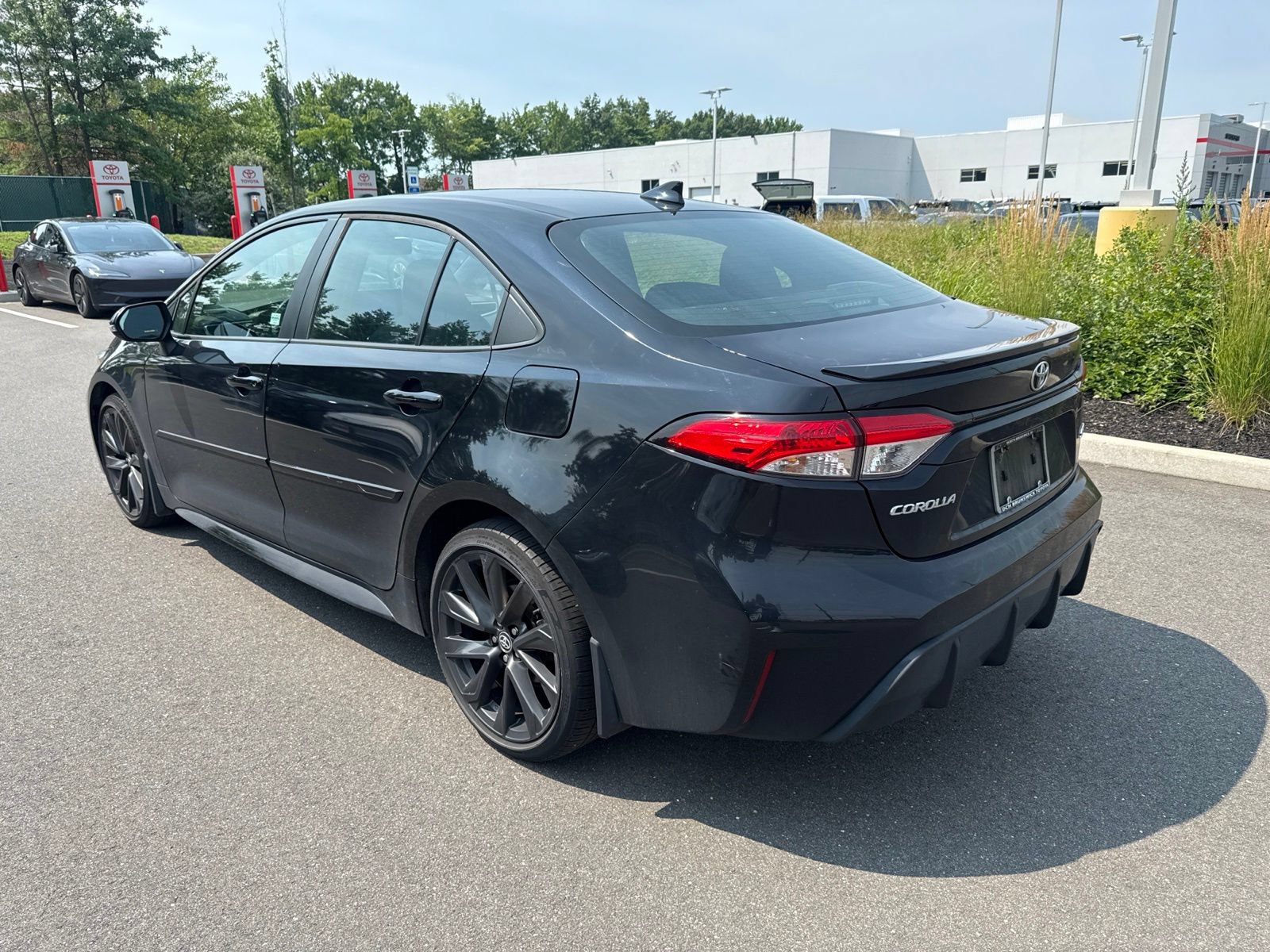 Thumbnail: 2023 Toyota Corolla - 13