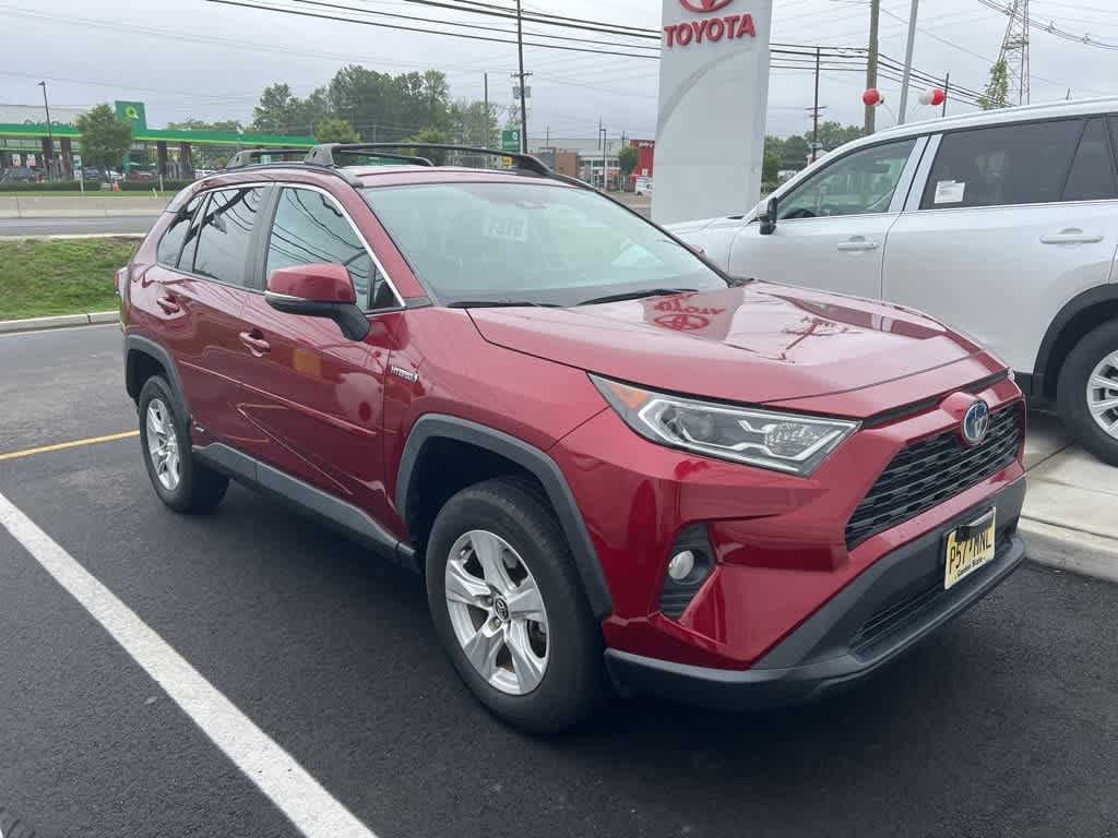 2020 Toyota RAV4 XLE 2