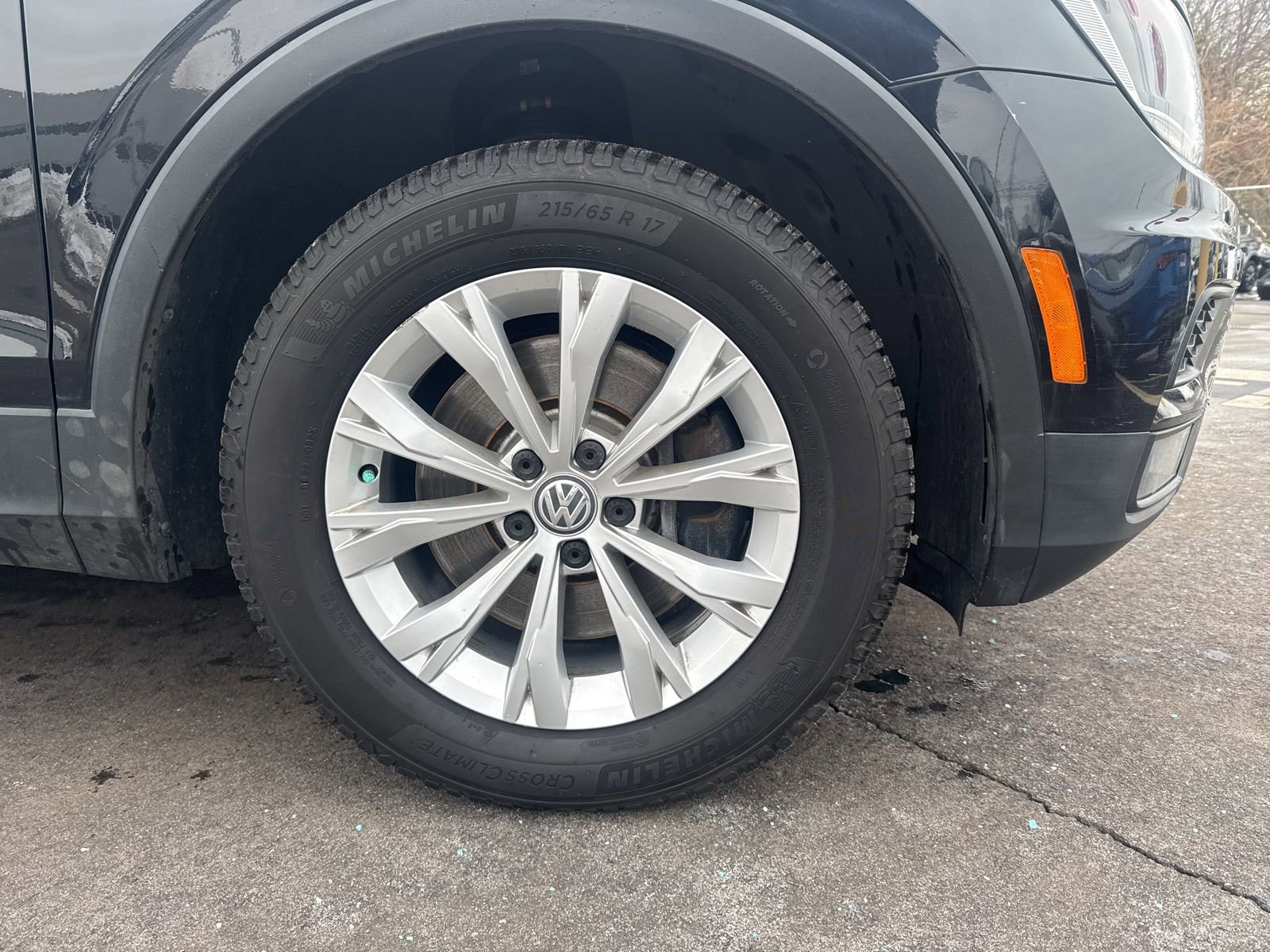 Thumbnail: 2018 Volkswagen Tiguan - 15