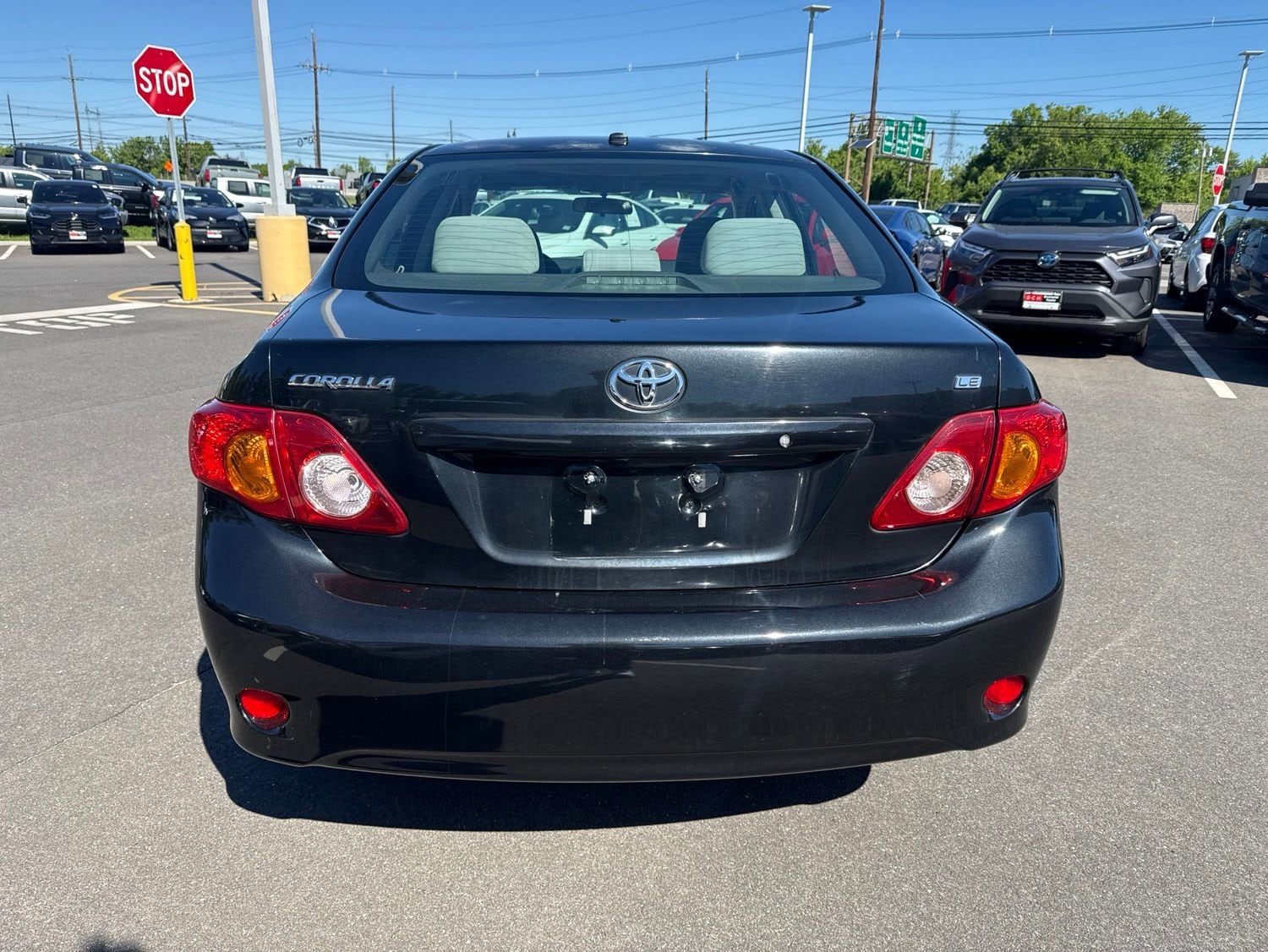 Thumbnail: 2010 Toyota Corolla - 13