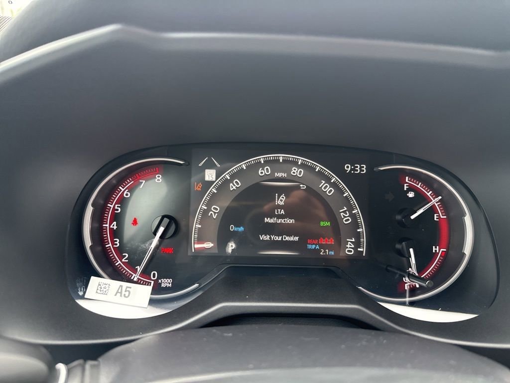 Thumbnail: 2025 Toyota RAV4 - 25