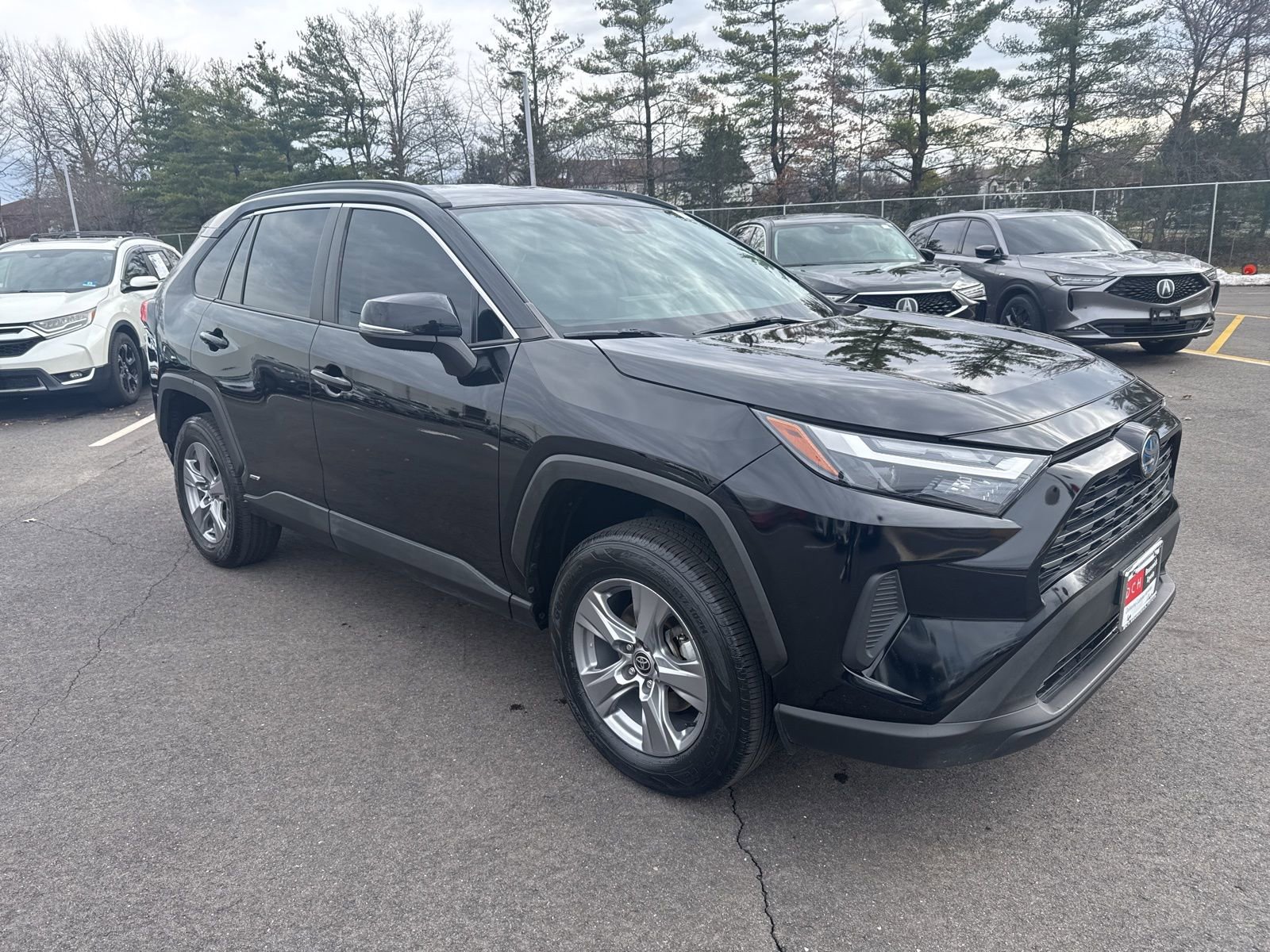 Thumbnail: 2022 Toyota RAV4 - 3