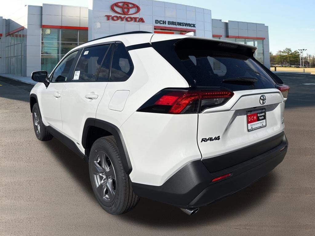 Thumbnail: 2025 Toyota RAV4 - 7