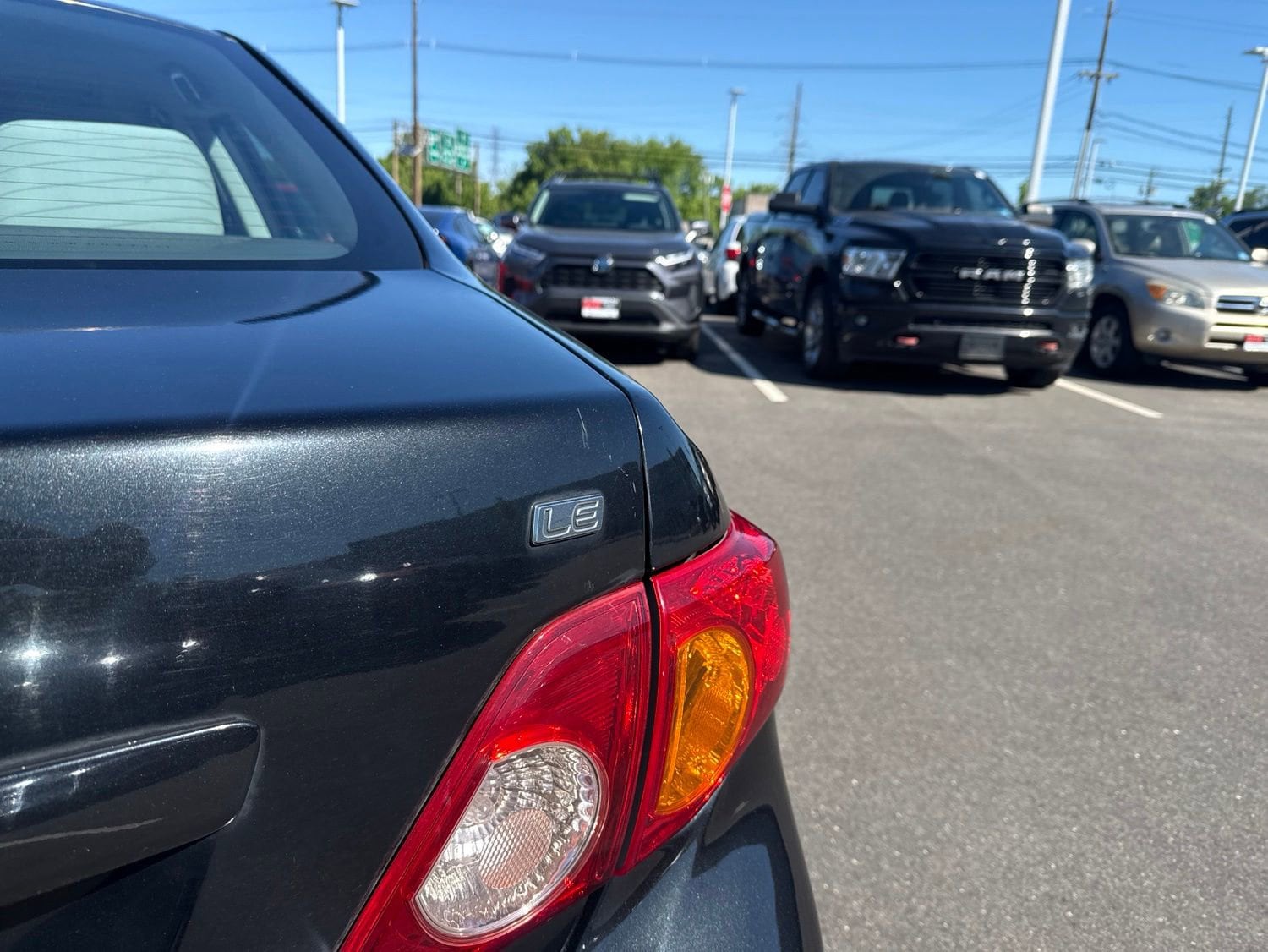 Thumbnail: 2010 Toyota Corolla - 15