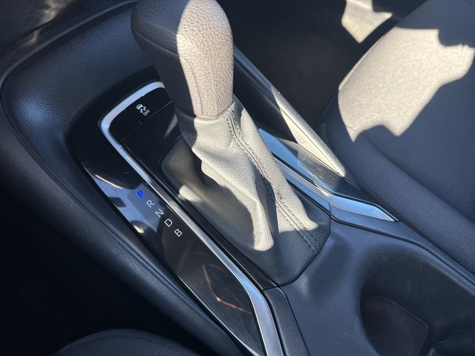 Thumbnail: 2023 Toyota Corolla - 27