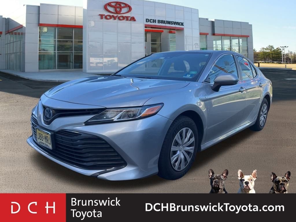 Used 2020 Toyota Camry Hybrid LE Sedan