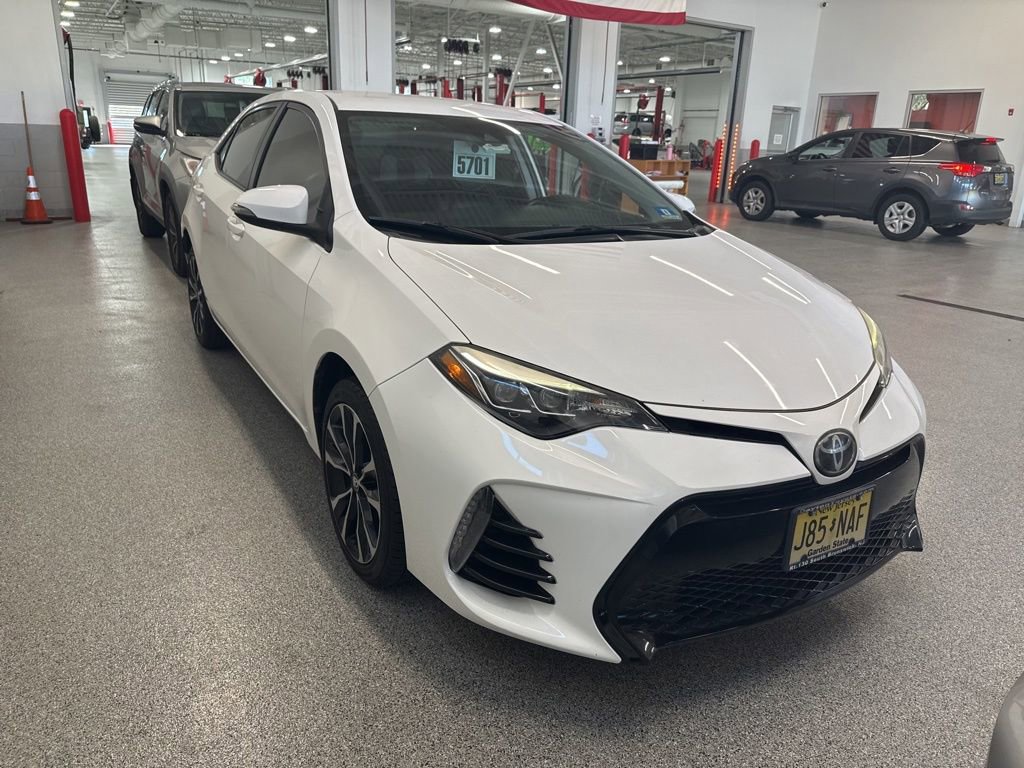 Thumbnail: 2018 Toyota Corolla - 2