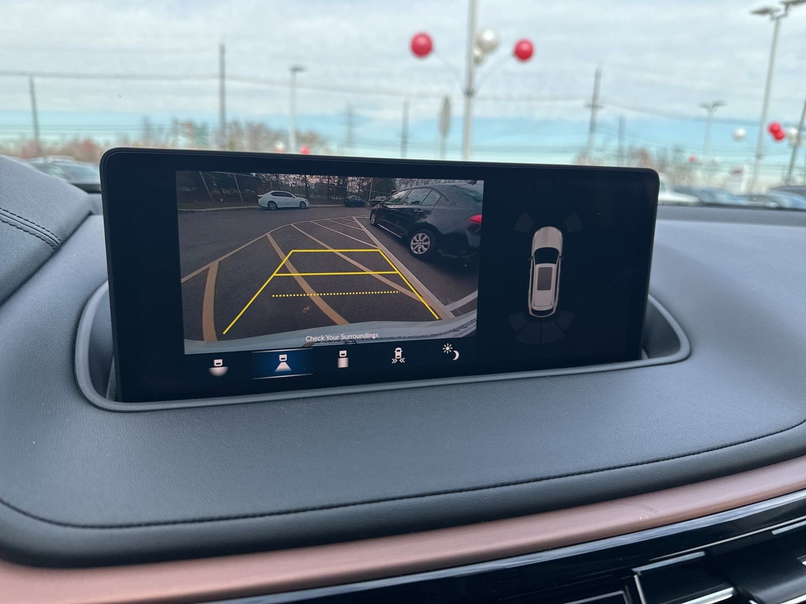 Thumbnail: 2022 Acura MDX - 28