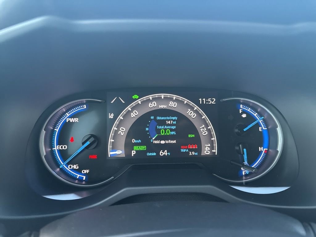 Thumbnail: 2025 Toyota RAV4 - 26