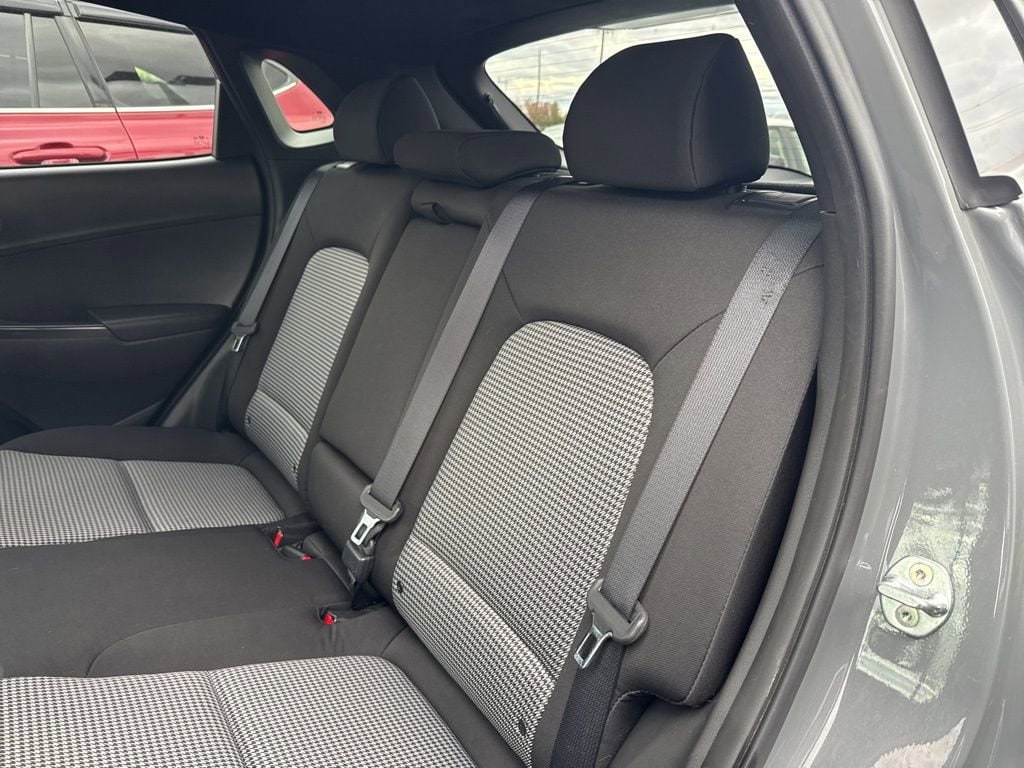 Thumbnail: 2021 Hyundai Kona - 18