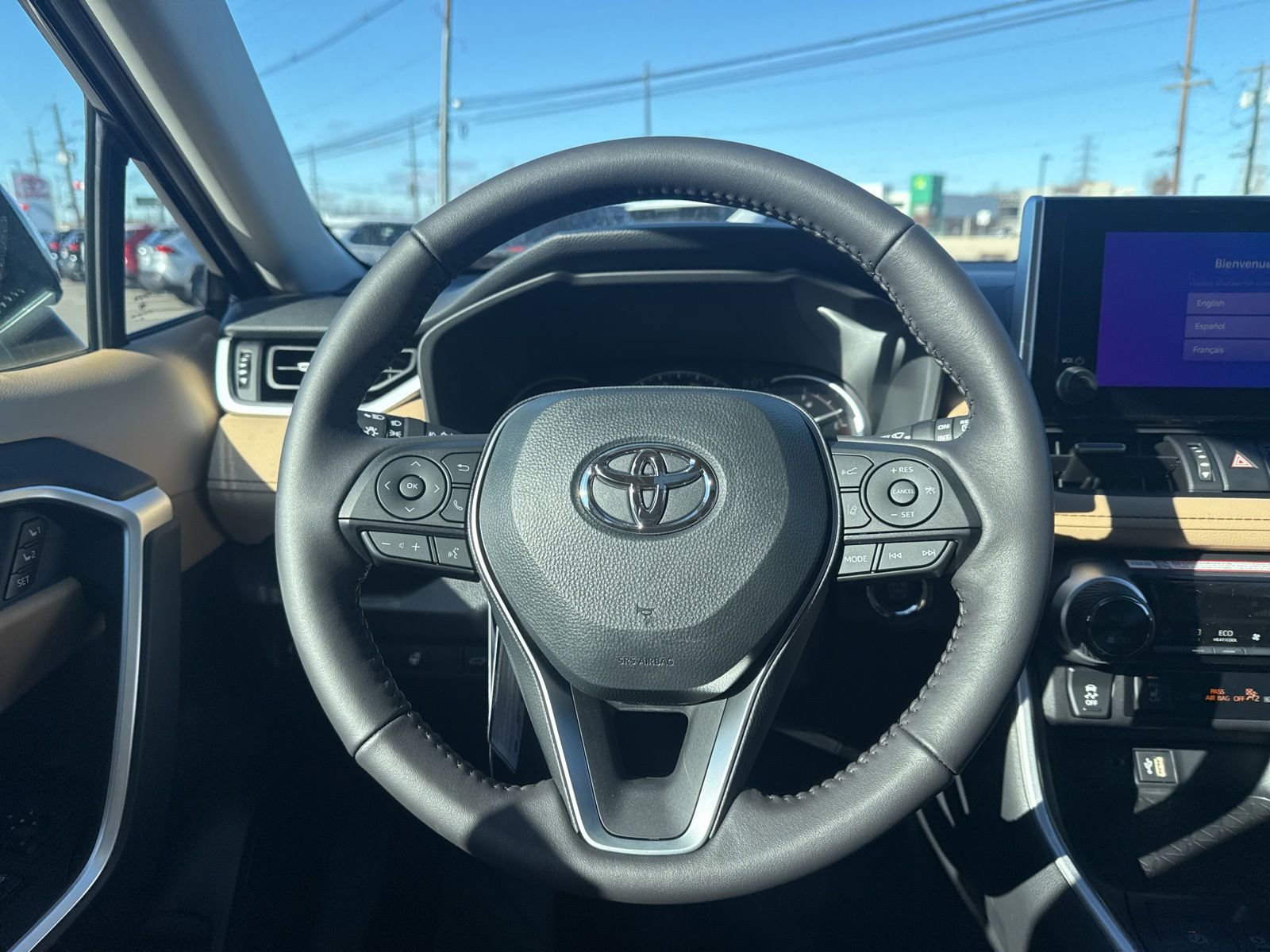 Thumbnail: 2025 Toyota RAV4 - 16