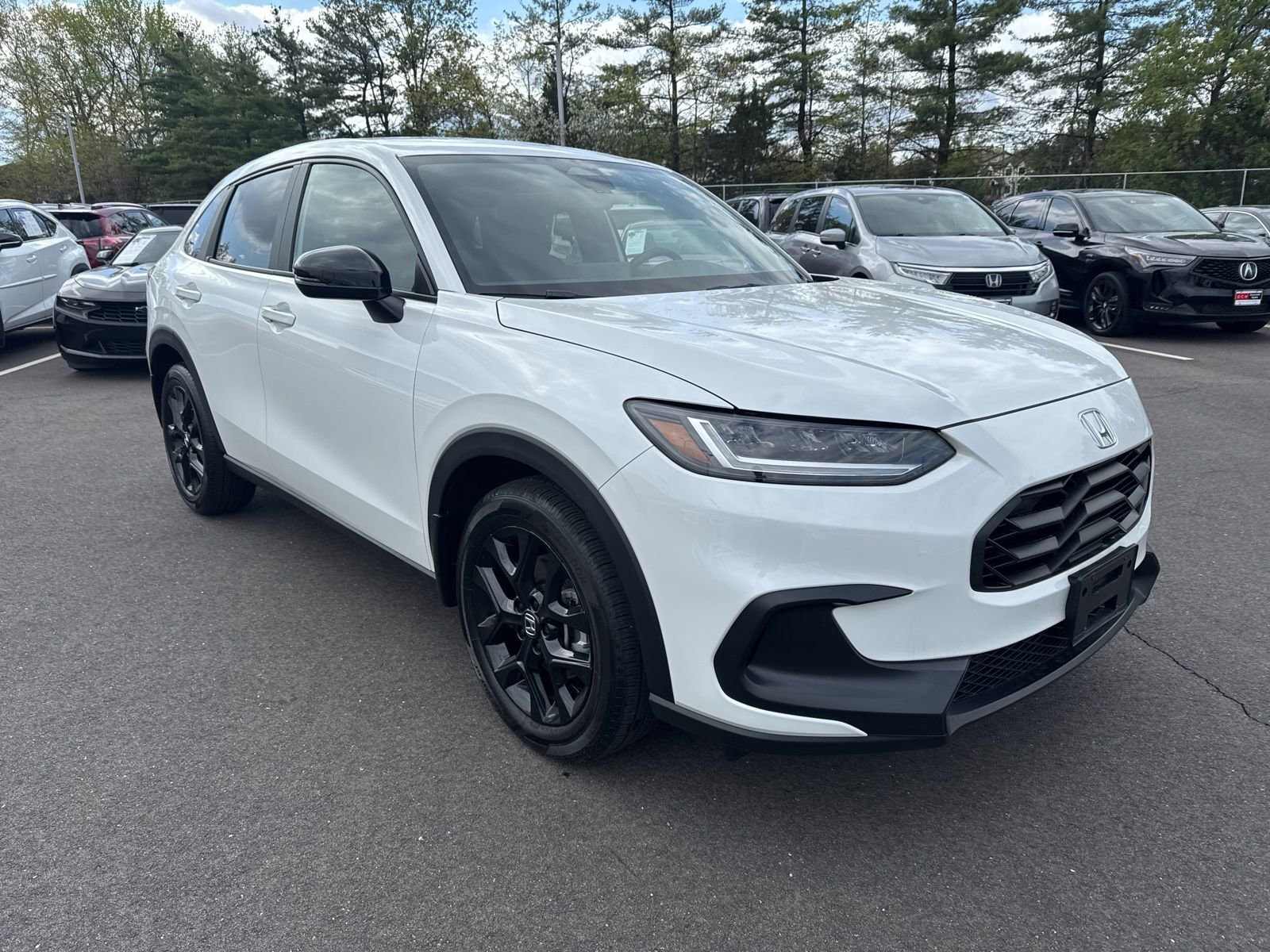 Thumbnail: 2023 Honda HR-V - 2