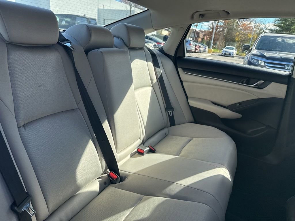 Thumbnail: 2020 Honda Accord - 21