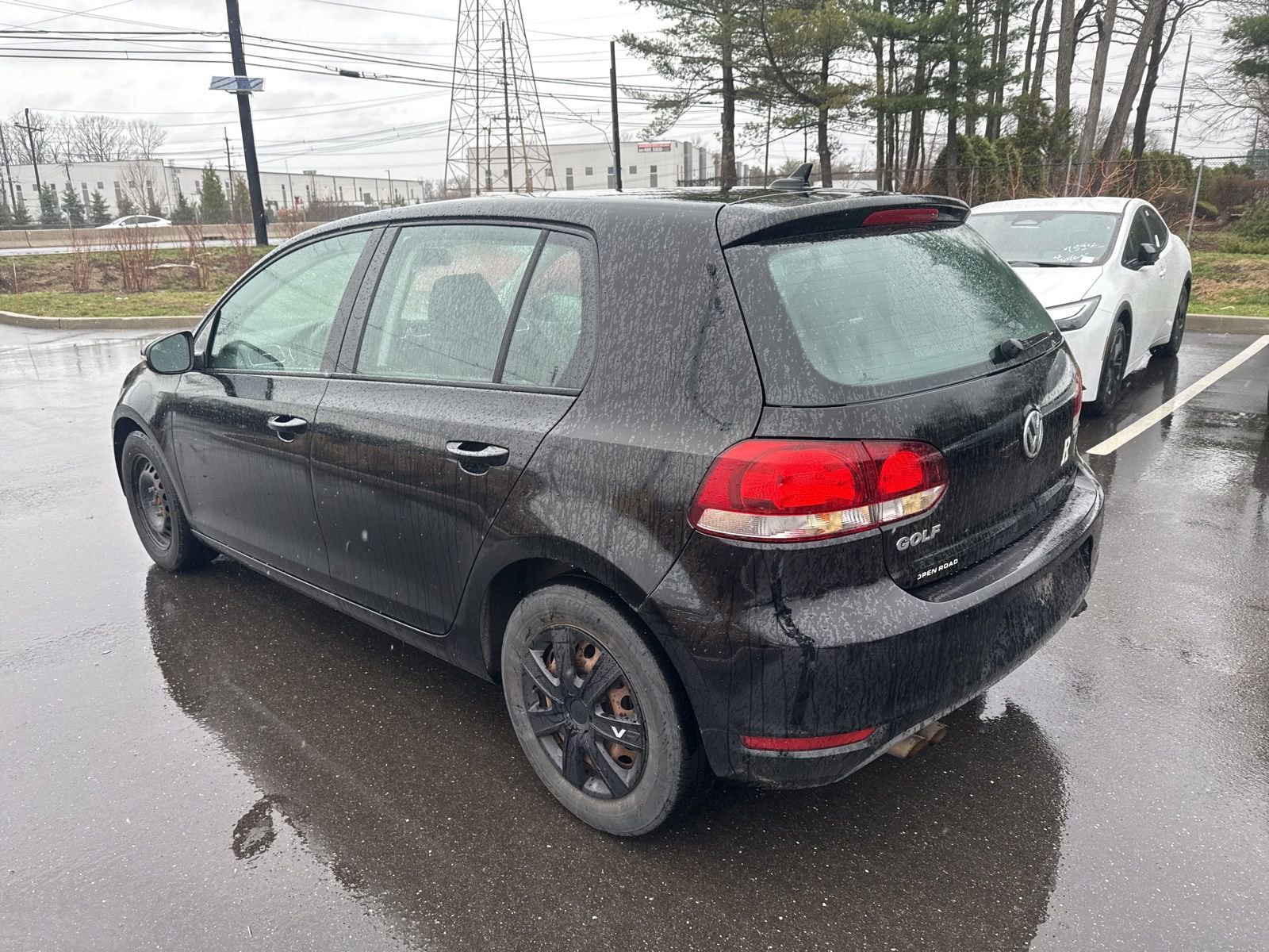 Thumbnail: 2012 Volkswagen Golf - 14