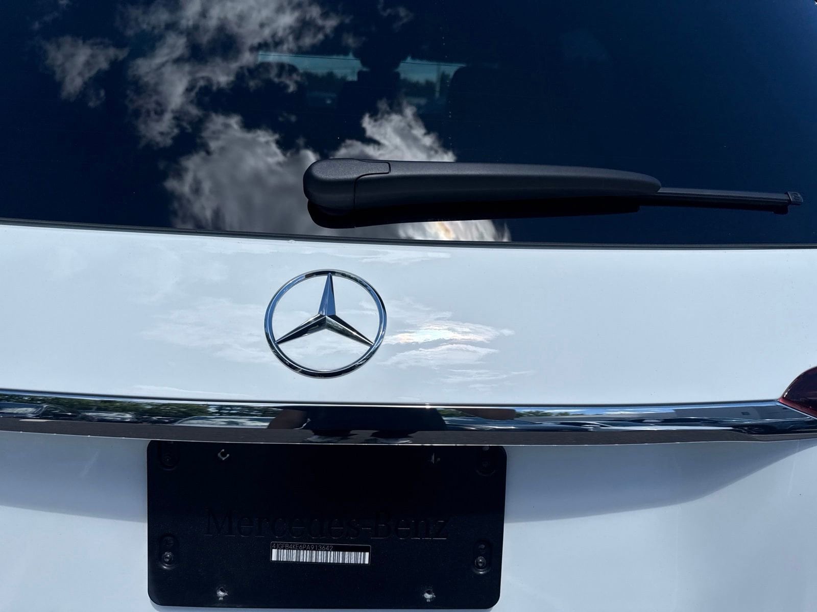 Thumbnail: 2023 Mercedes-Benz GLE - 14