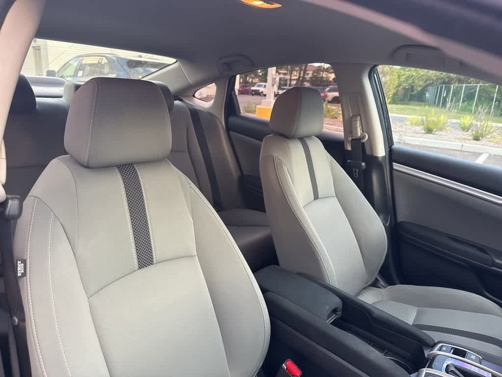 Thumbnail: 2019 Honda Civic - 19